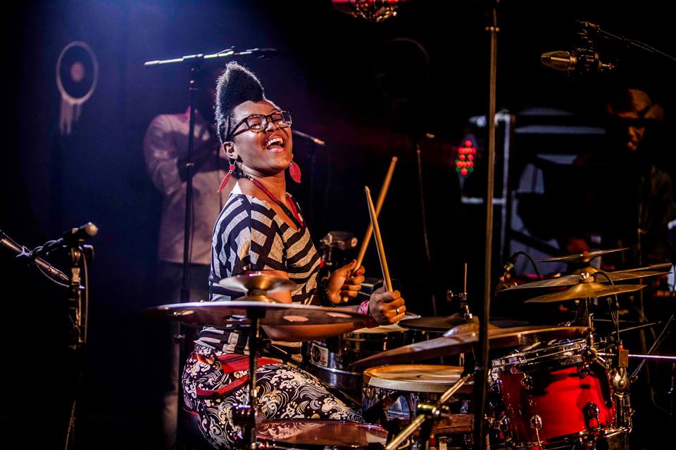 El concierto inaugural tendrá lugar el miércoles 16 en el Centro Cultural Bertolt Brecht, con la presentación de Joaquín Betancourt y la Joven Jazz Band; además estarán invitados Yissi García (en la imagen), Alejandro Falcón, Emir Santa Cruz, entre otros músicos. Foto: Tomadas de suenacubano.com