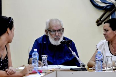 Se reúne brigada Antonio Maceo con jóvenes cubanos