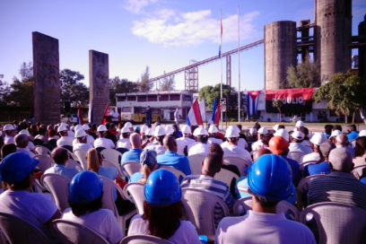 Con los constructores siempre podrá contar la Revolución