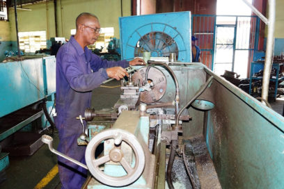 El primer complemento de lo esencial