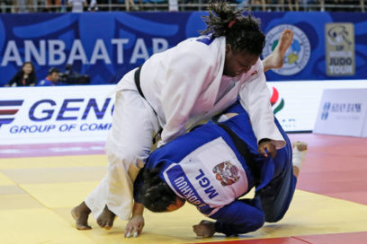 Idalis y Alex cierran felices el 2017