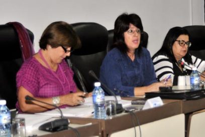 Capítulos IV y V del Código de Trabajo  debatidos en Comisión del Parlamento