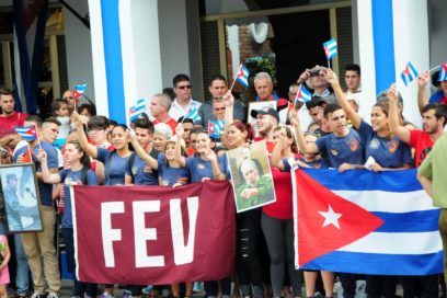 Universitarios de Santiago de Cuba festejan los 95 años de la FEU