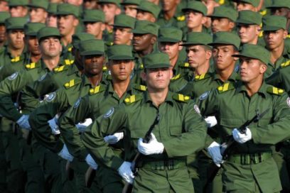 Congratulan los trabajadores a las Fuerzas Armadas Revolucionarias