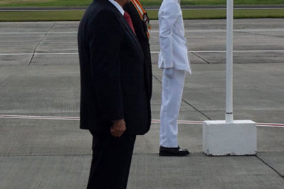Raúl Castro llega a Antigua y Barbuda para asistir a Cumbre CARICOM-Cuba