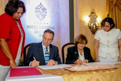 Firman memorando de entendimiento el MES y Universidad de Harvard