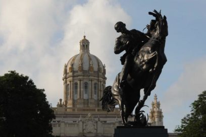 Inaugurarán estatua ecuestre de José Martí