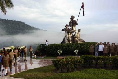 Presidió Raúl Castro tributo a combatientes del III Frente