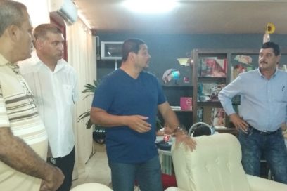 Sindicalistas panameños visitan a constructores holguineros