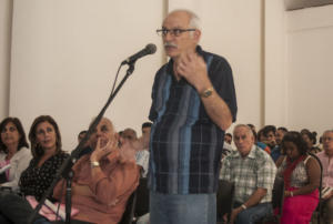 Los múltiples e innecesarios cambios a los proyectos inciden en la eficiencia, aseguró el arquitecto César Rivero. Foto: José Raúl Rodríguez Robleda