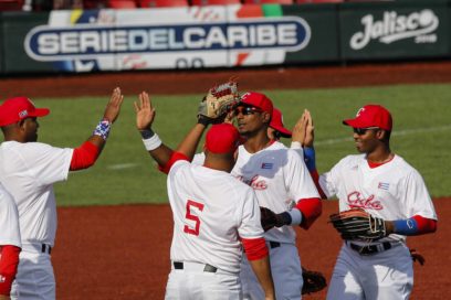 Out 27: Blanco y Granma navegaron sobre el Caribe (+ Fotos)