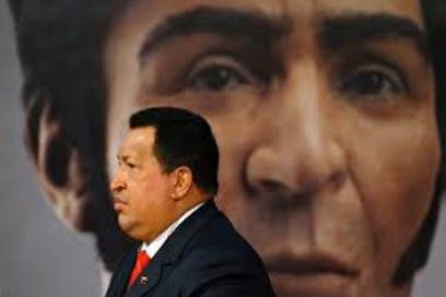 El Libertador continúa cabalgando.