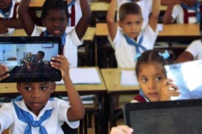 Aulas inteligentes en Cuba: La tecnología al servicio del saber