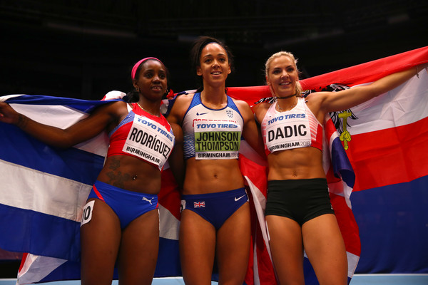 Podio del pentatlón en el mundial bajo techo.