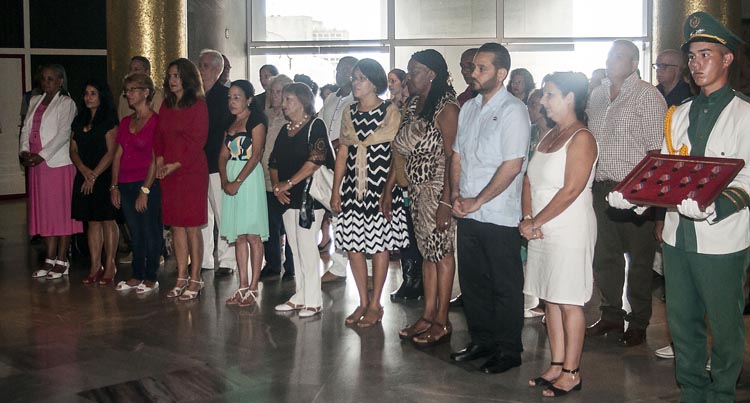 El Memorial José Martí fue la sede de la ceremonia que honra a quienes durante 15 o más años ostentan una sostenida y destacada ejecutoria relacionada con importantes aportes importantes al periodismo. Foto. José Raúl Rodríguez Robleda