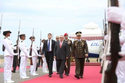 Raúl arrives in Caracas for ALBA Summit