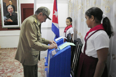 Votó Raúl en el municipio santiaguero del Segundo Frente
