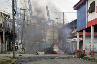 Continúa huelga en la ciudad panameña de Colón