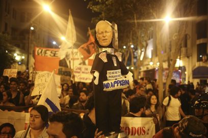 Salida de Kuczynski empeora el tablero