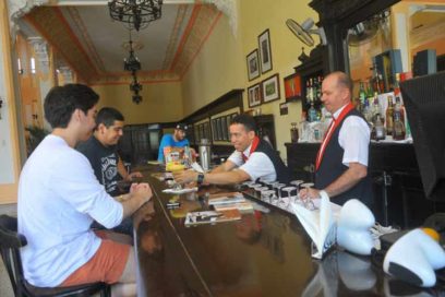 Reconocen labor de trabajadores del turismo