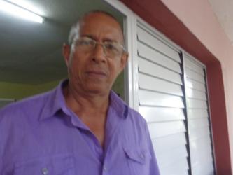 Alexis Bringuez Cuello, profesor de la Universidad Central Marta Abreu, de Las Villas y dirigente sindical