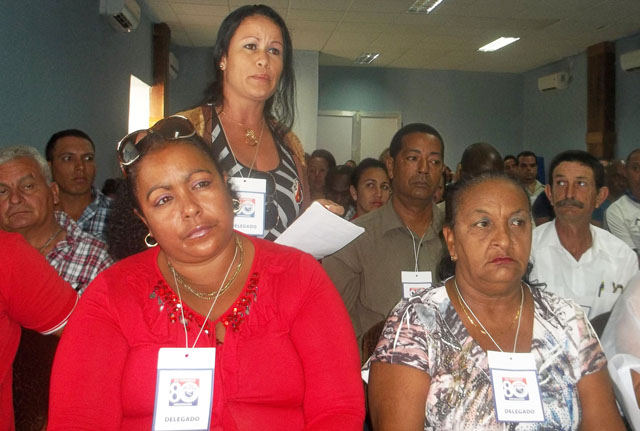 “Aplicamos acciones preventivas para seguir disminuyendo los hechos delictivos en nuestra Empresa Cubasoy”, dijo Yadenny. Foto: José Luis Martínez Alejo