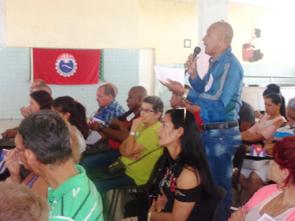 Conferencia XXI Congreso en Yaguajay