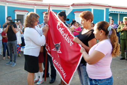 Reconocen en Cienfuegos a colectivos, trabajadores y dirigentes sindicales destacados