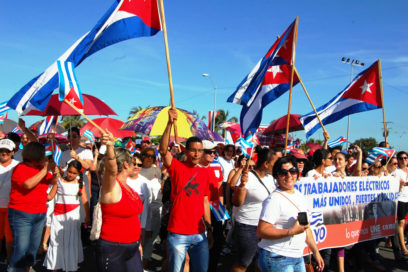 Trabajadores termoeléctricos iniciarán desfile por el Primero de Mayo en Cienfuegos
