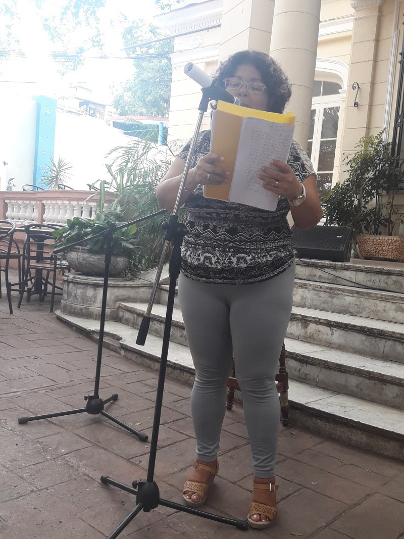 La consagrada escritora Ada Isabel Machín. Foto: Elizabeth Reinosa