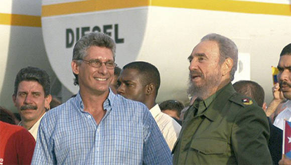 Fidel y Díaz-Canel en Holguín. Foto: Archivo/ Ahora.