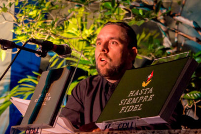 Hasta siempre Fidel: libro hecho de pueblo