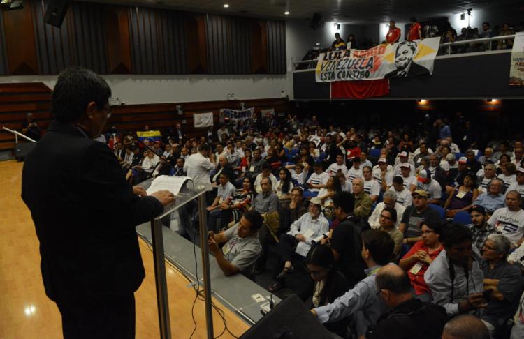 gerónimo en la cumgbre de lospueblos_roberto suarez