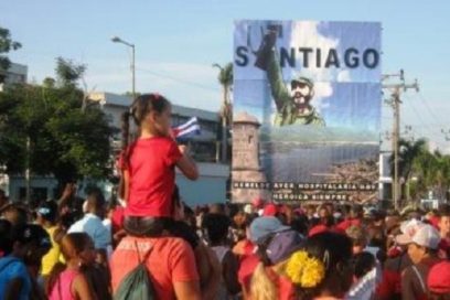 Listos trabajadores del turismo en Santiago de Cuba para un desfile a lo grande