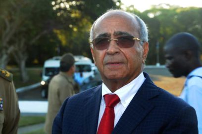 Recibió Raúl al Ministro de Defensa Nacional de Angola