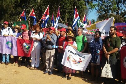 Protestan campesinos latinoamericanos por excluir a la ANAP de la Cumbre de los Pueblos (+ Fotos)