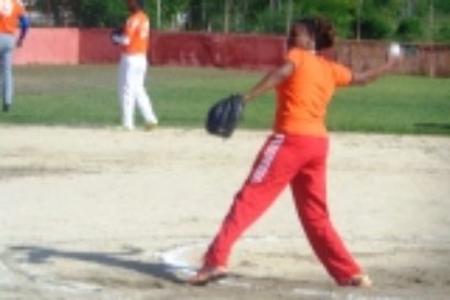 Comenzó torneo zonal-central de softbol de los IX Juegos Deportivos de los Trabajadores