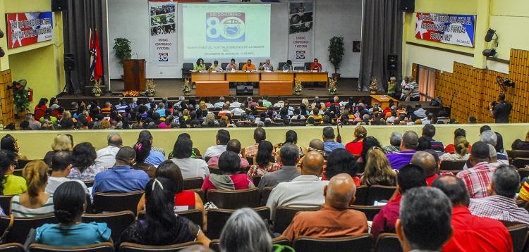 El taller nacional que se desarrolló en La Habana inicia las capacitaciones de los dirigentes sindicales en los territorios a todos los niveles para la conducción de las asambleas XXI Congreso en los centros laborales. Foto: Heriberto González Brito