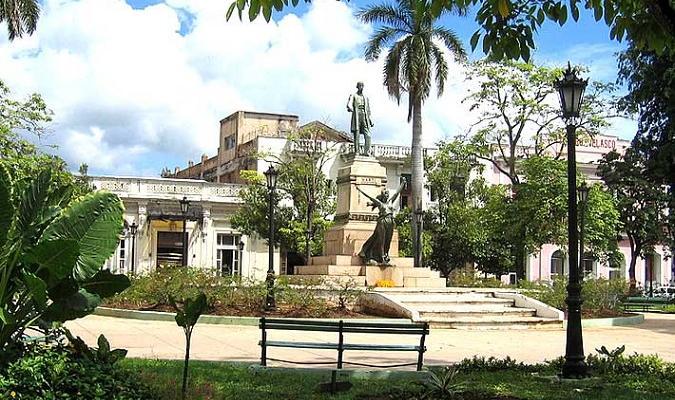 El Parque de la Libertad de Matanzas, epicentro de historia y de vida en la capital yumurina.