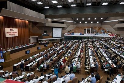 Sesiona en La Habana Encuentro Internacional de Solidaridad