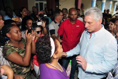 Díaz-Canel continúa recorrido por la capital del país