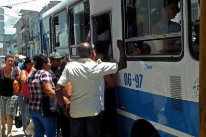Transportistas holguineros “enrutan” sus esfuerzos