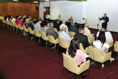 Destacó Raúl importancia y prioridad de la reforma constitucional para la Revolución