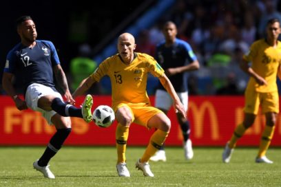 VAR y ojo de halcón en el juego Francia vs Australia