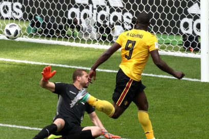 Bélgica vs Túnez: El sol no se apiada de las águilas