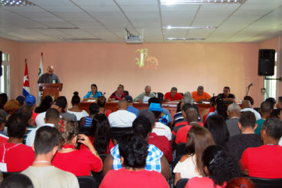 Sesiona Conferencia Provincial del Sindicato de Trabajadores Azucareros en Cienfuegos