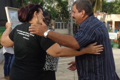 Un palo sí hace el monte