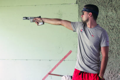 Jorge Félix, un pistolero informático