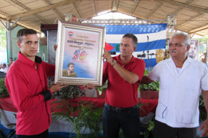 Reconocen en Holguín a transportistas  en su Día