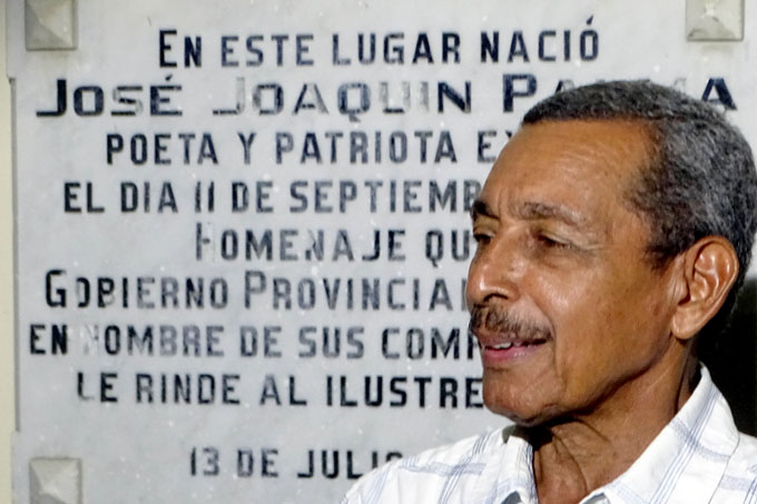 Abel habla orgulloso de los hijos de Bayamo, entre ellos José Joaquín Palma, destacado patriota y compositor, además, del Himno Nacional de Guatemala. Foto: La Demajagua digital